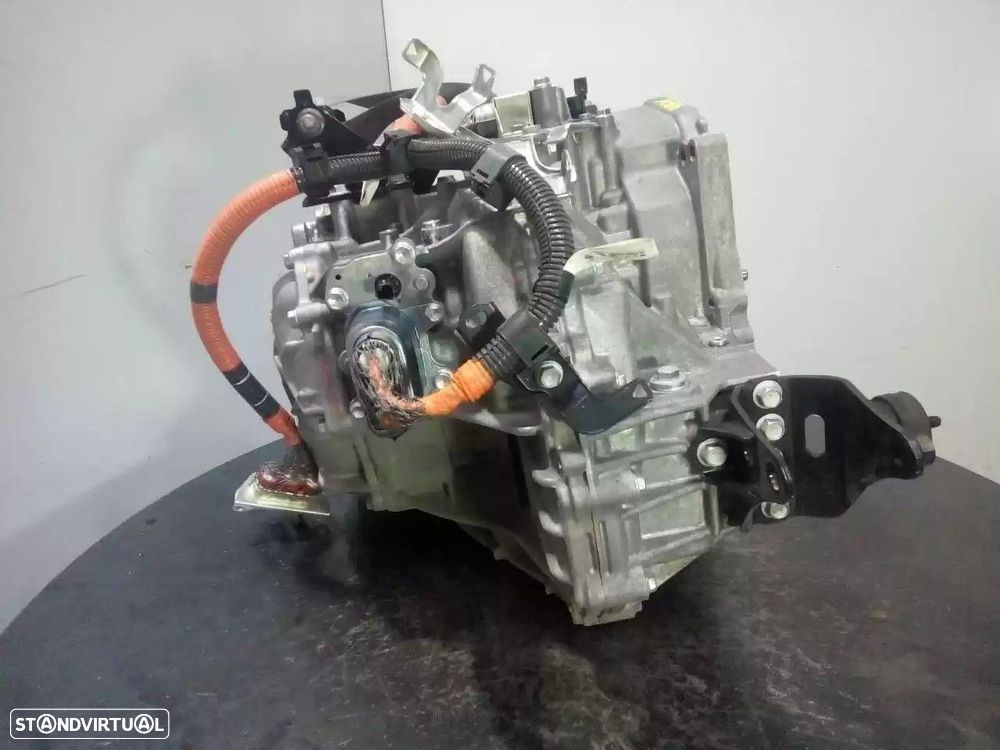 CAIXA VELOCIDADES TOYOTA PRIUS 2015 -3JM - 4