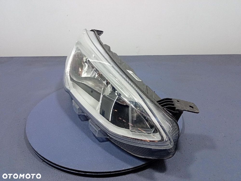 FORD FOCUS MK4 18-21 REFLEKTOR PRAWY JX7B-13W029-AE - 2