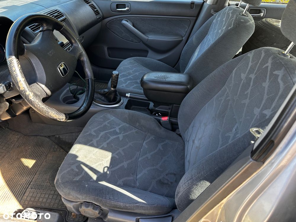 Honda Civic 1.6i LS - 6