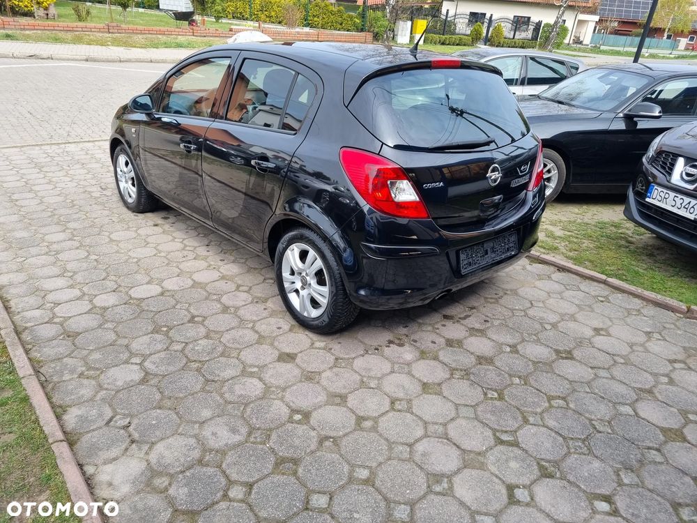 Opel Corsa 1.4 16V Satellite - 5