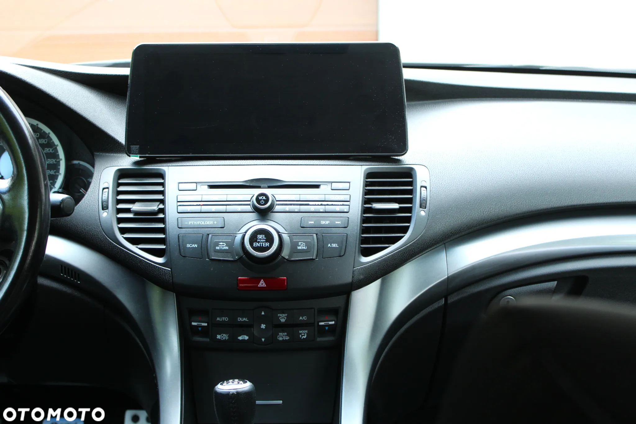 Honda Accord 2.0 Lifestyle - 10