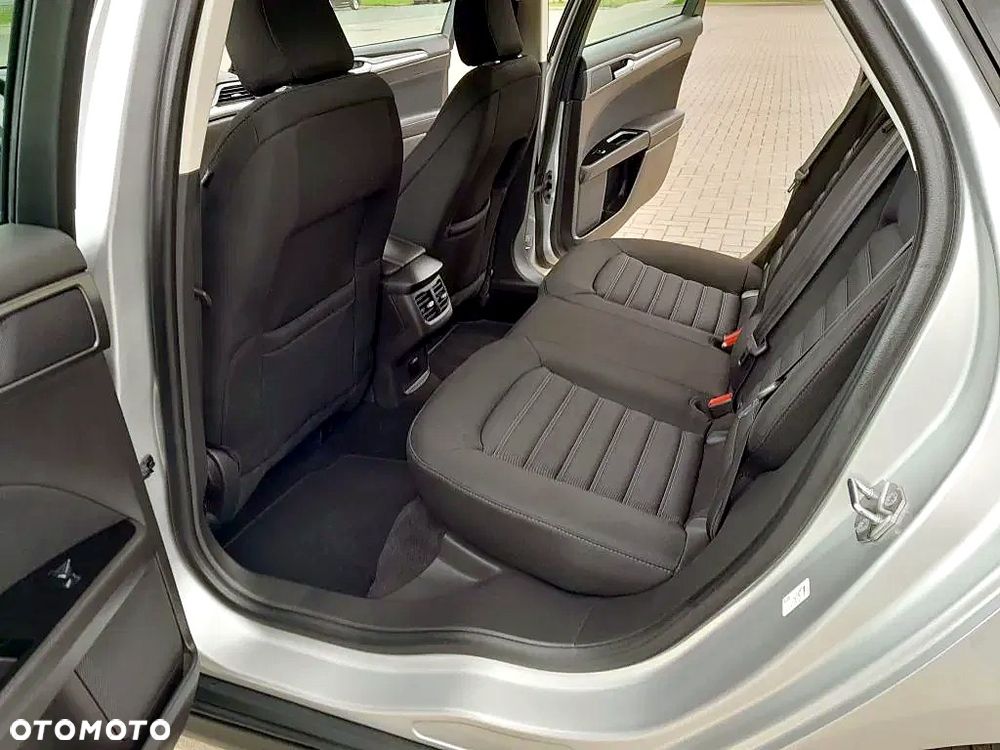 Ford Mondeo - 19
