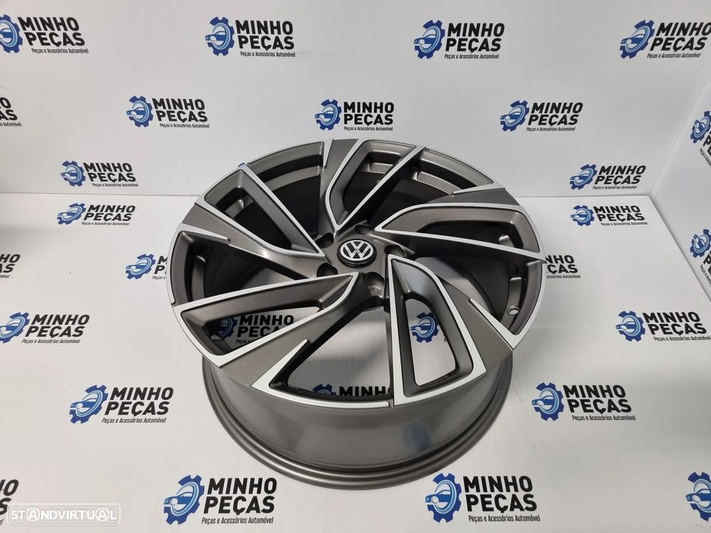 Jantes Vw Golf VII GTI em 19 GunMetal - 7