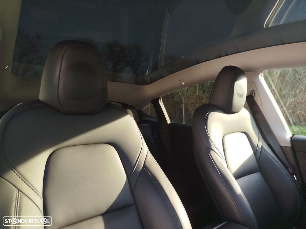 Tesla Model Y RWD - 23