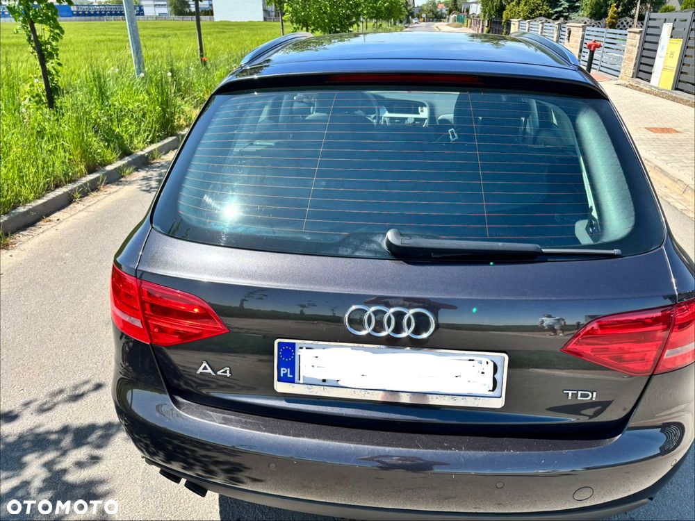 Audi A4 Avant - 5