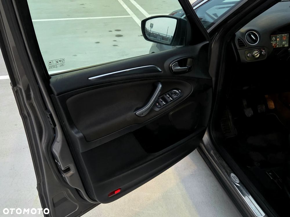 Ford S-Max 2.0 TDCi DPF Titanium X - 9