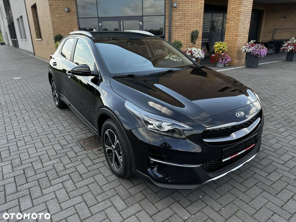 Kia XCeed 1.6 GDI PHEV Business Line DCT - 1