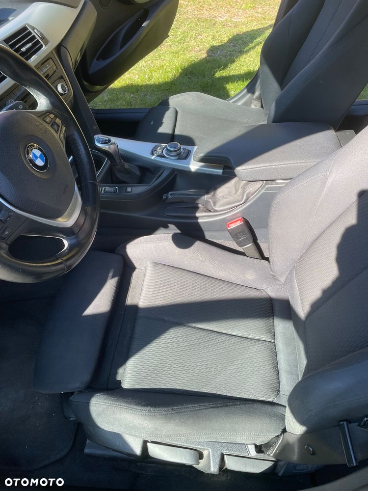 BMW Seria 3 318d DPF Edition Exclusive - 11