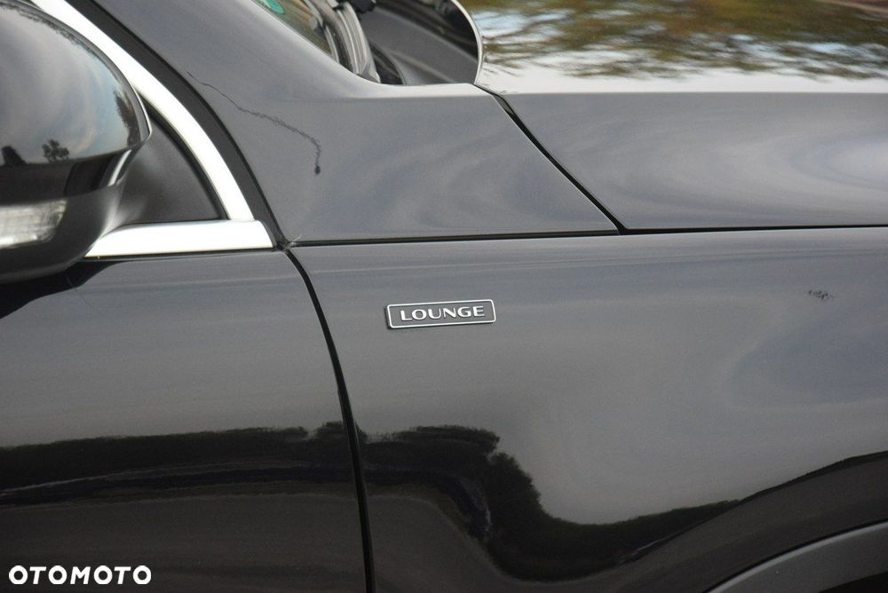 Volkswagen Tiguan - 16