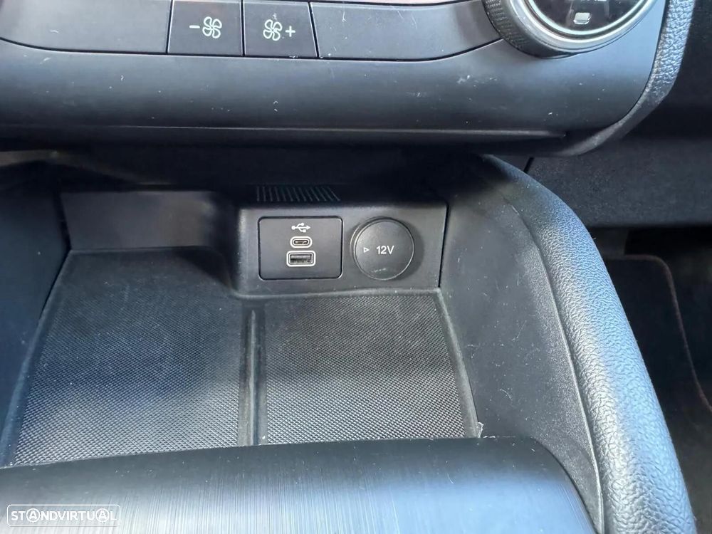 Ford Kuga 1.5 TDCi EcoBlue ST-Line Aut. - 42