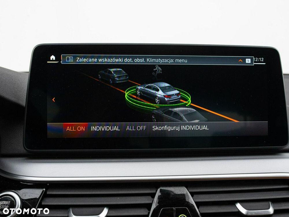 BMW Seria 5 520i mHEV - 20
