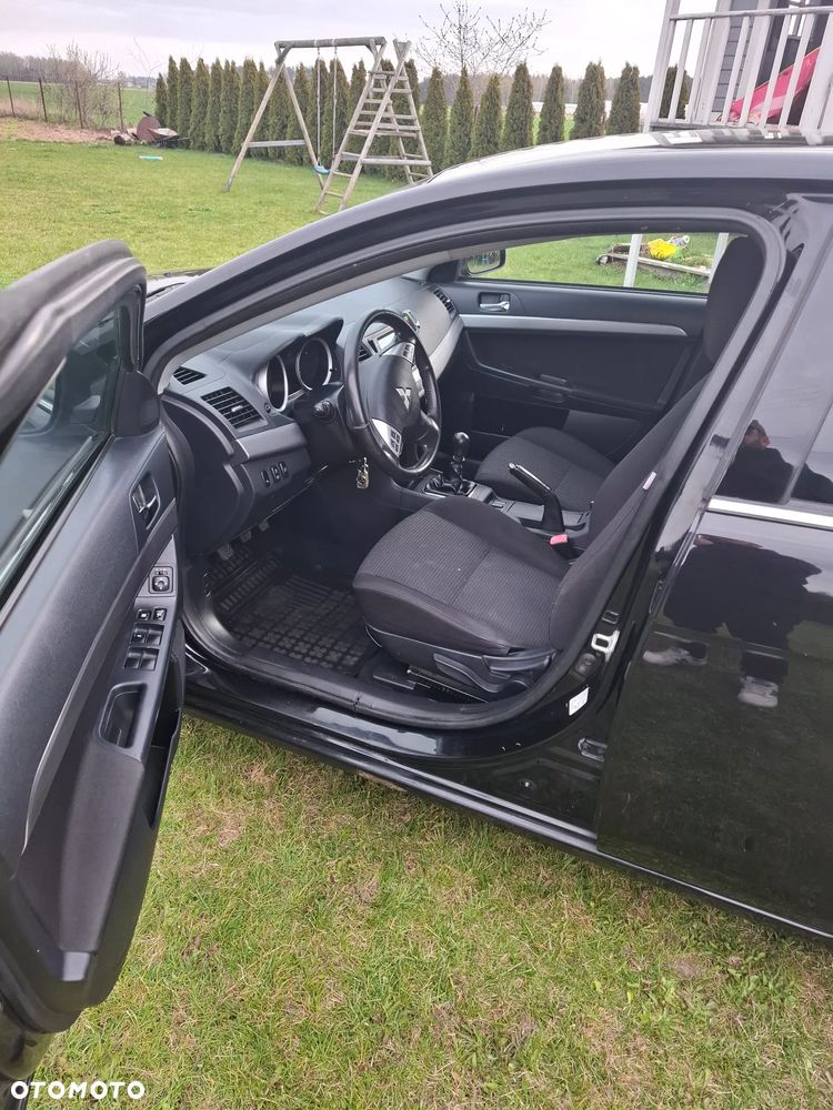 Mitsubishi Lancer 1.8 DID Intense - 5