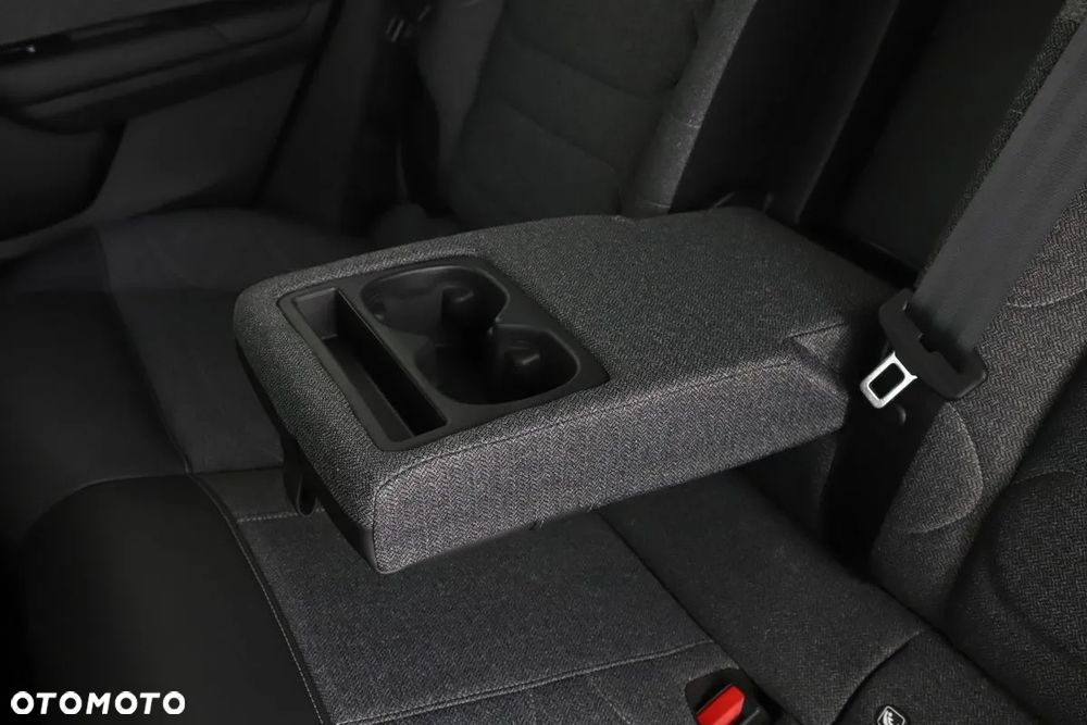 Citroën C5X 1.2 PureTech Feel EAT8 - 18