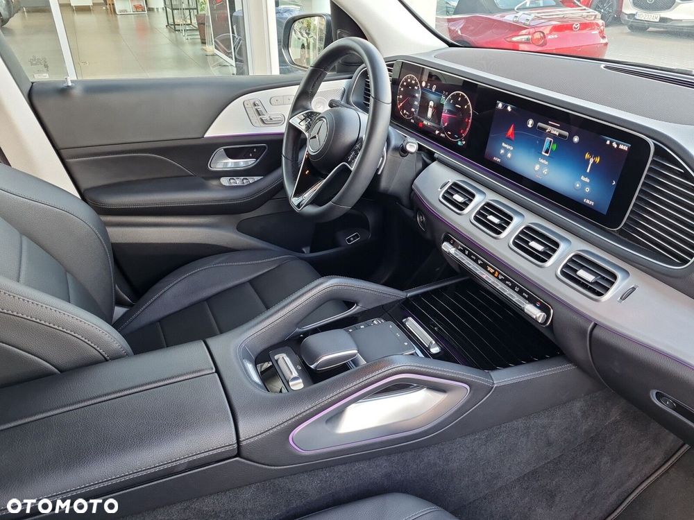 Mercedes-Benz GLE - 13