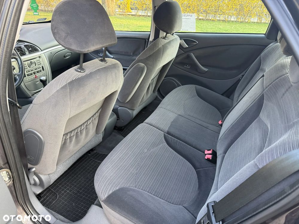 Citroën C5 II 1.8i 16V SX - 13
