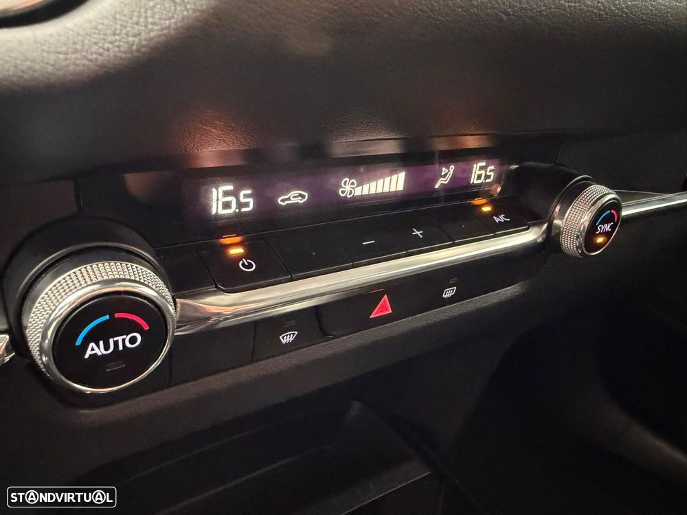 Mazda CX-30 2.0 Sky-G Evolve AT i-Active+Sport - 17