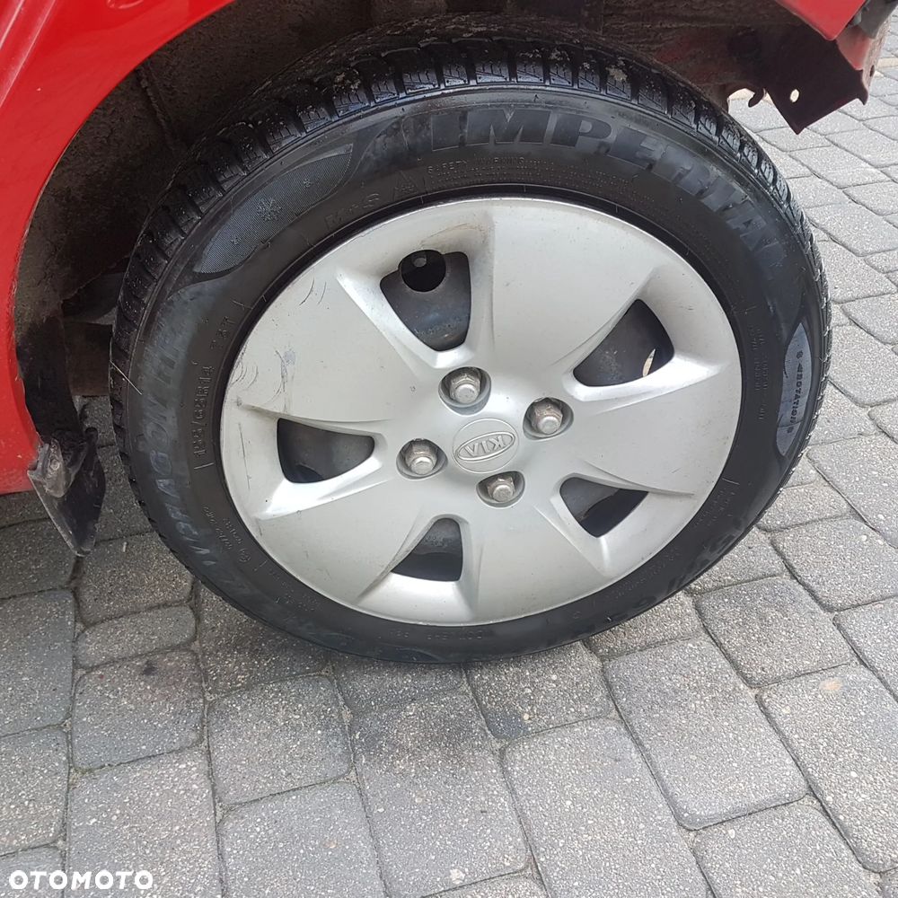 Imperial Snowpower HP zima 155/65 R14 75 T  Czytaj więcej: https://www.oponeo.pl/dane-opony/imperial-snowdragon-hp-155-65-r14-75-t/579404493?origin=shopping&utm_source=google&utm_medium=cpc&gad_source=1&gad_campaignid=22598281824&gclid=EAIaIQobChMI0Y2BuMeSkAMV_K-DBx0B1iAJEAQYASABEgJH-vD_BwE Powyższa treść jest wyłączną własnością Oponeo.pl S.A. - 7