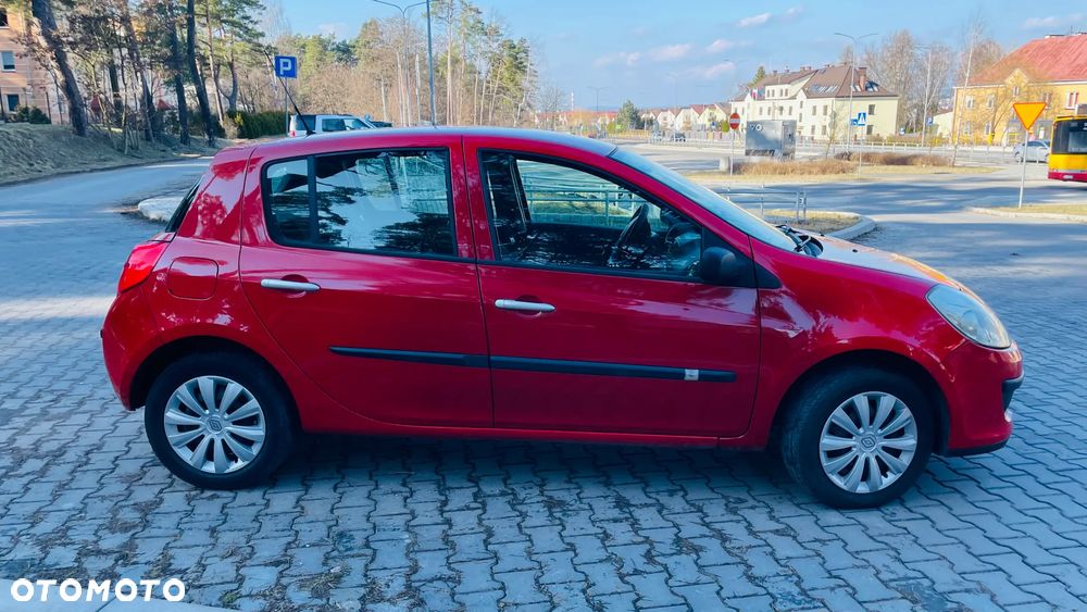 Renault Clio 1.2 16V All Inclusive - 5