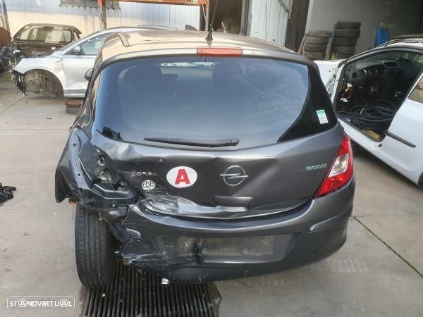 Para Peças Opel Corsa D (S07) - 6