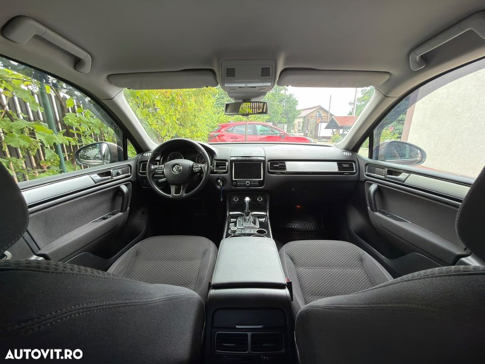 Volkswagen Touareg 3.0 V6 TDI BMT - 12