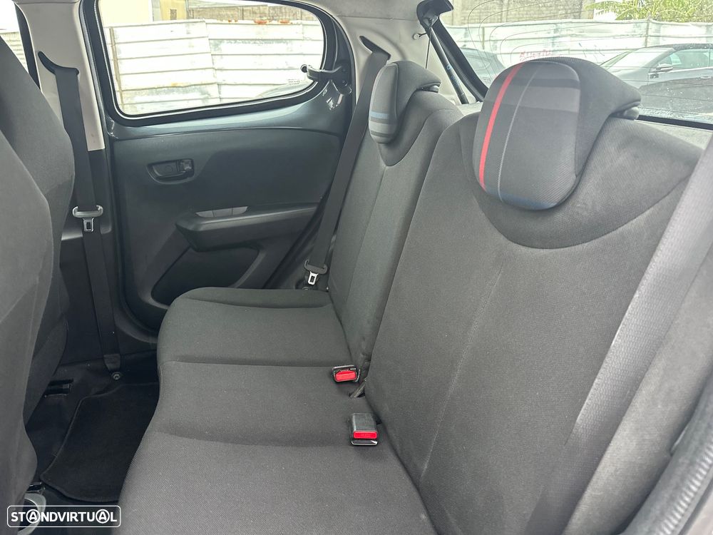 Peugeot 108 1.0 VTi Active - 8