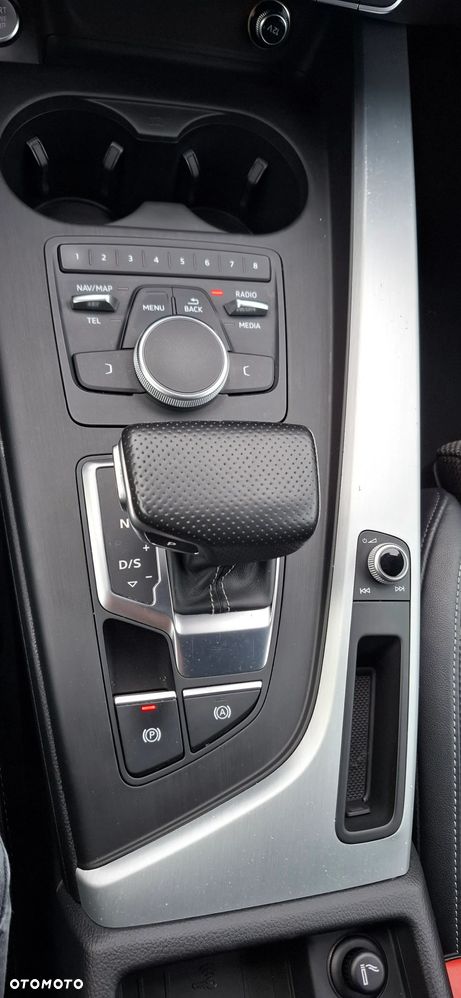 Audi A4 Avant 2.0 TDI S tronic quattro sport - 29