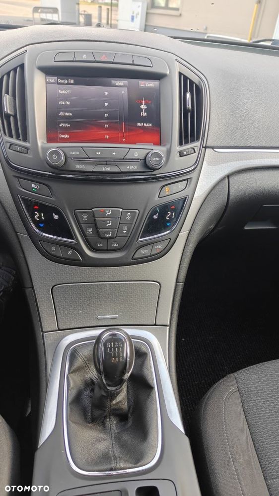 Opel Insignia - 11