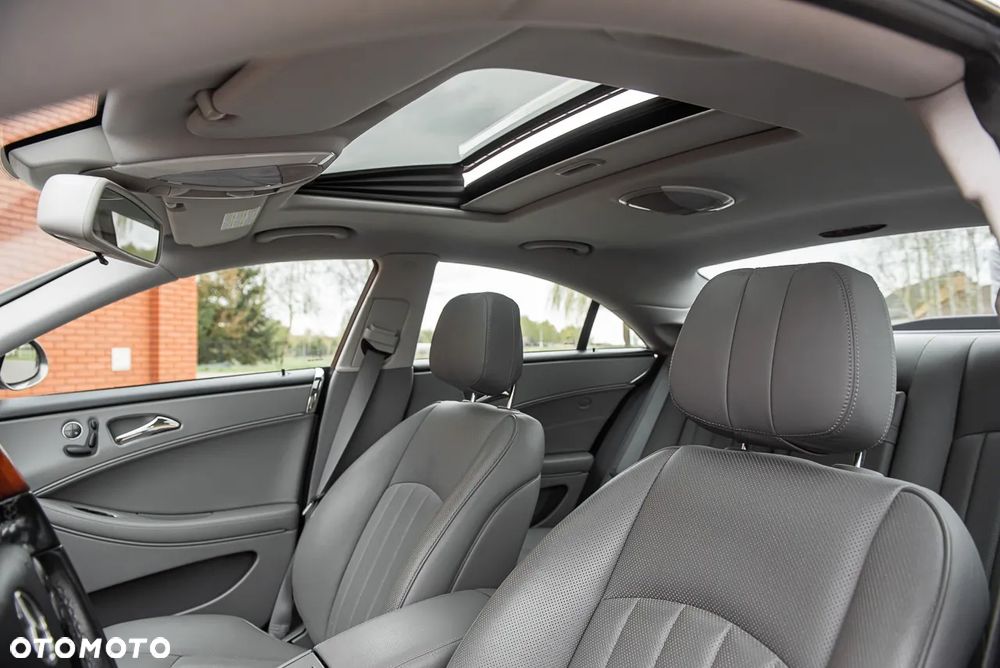 Mercedes-Benz CLS 350 - 18