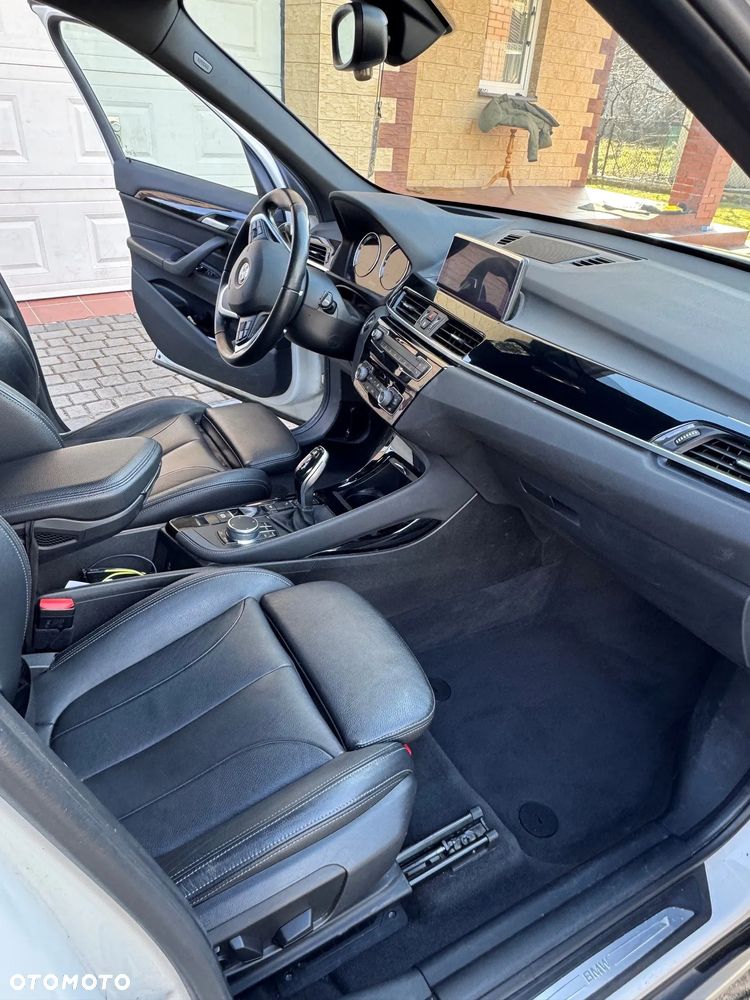 BMW X1 xDrive18d - 7