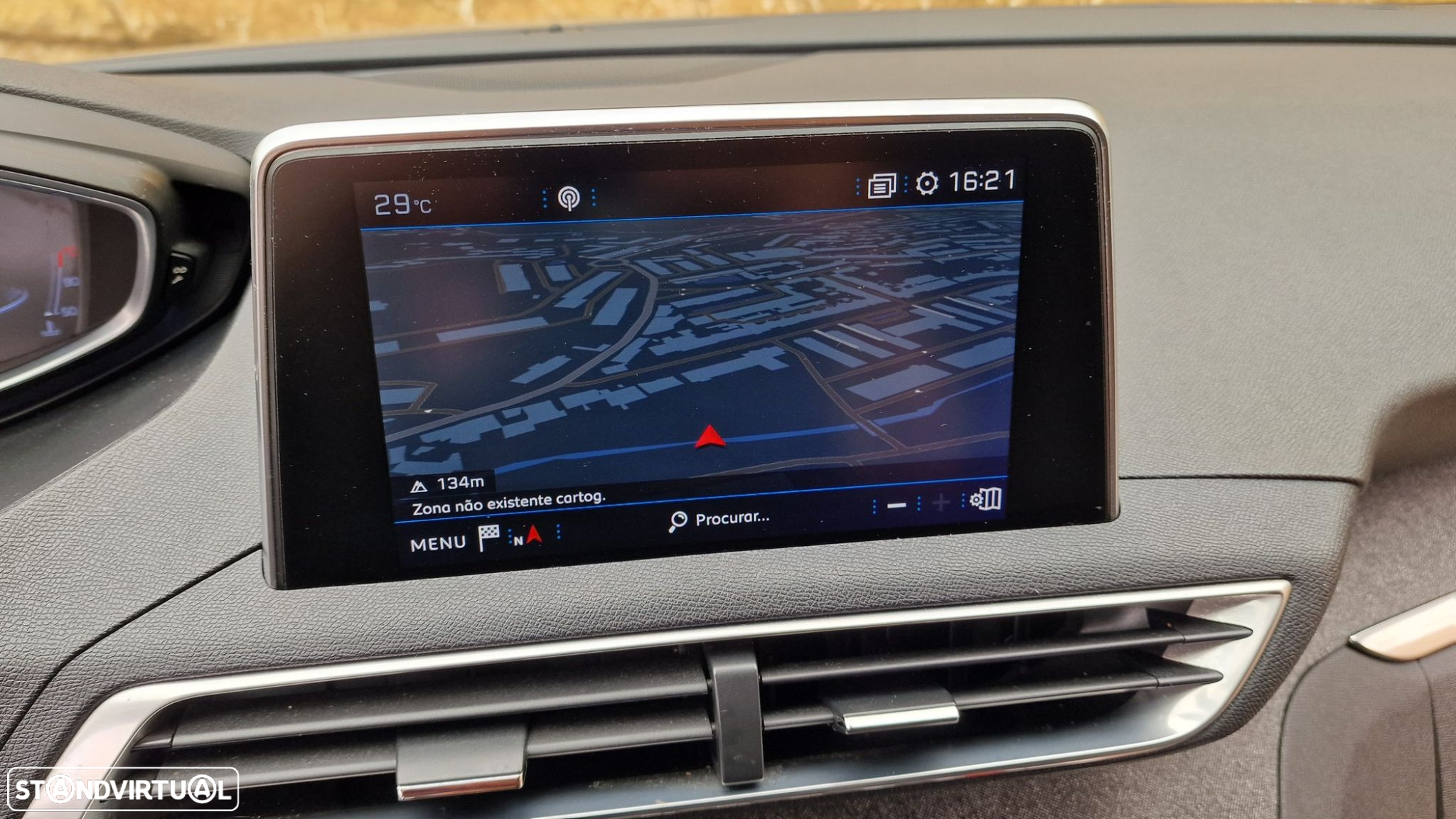 Peugeot 5008 1.6 BlueHDi Allure - 23