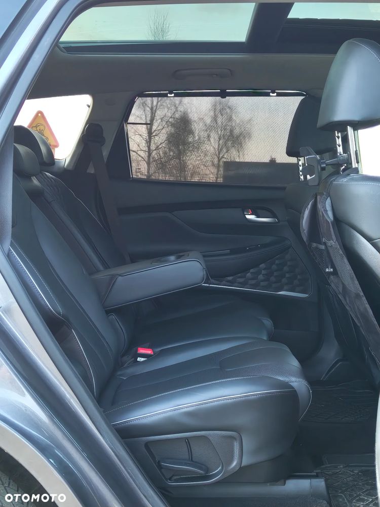 Hyundai Santa Fe - 25