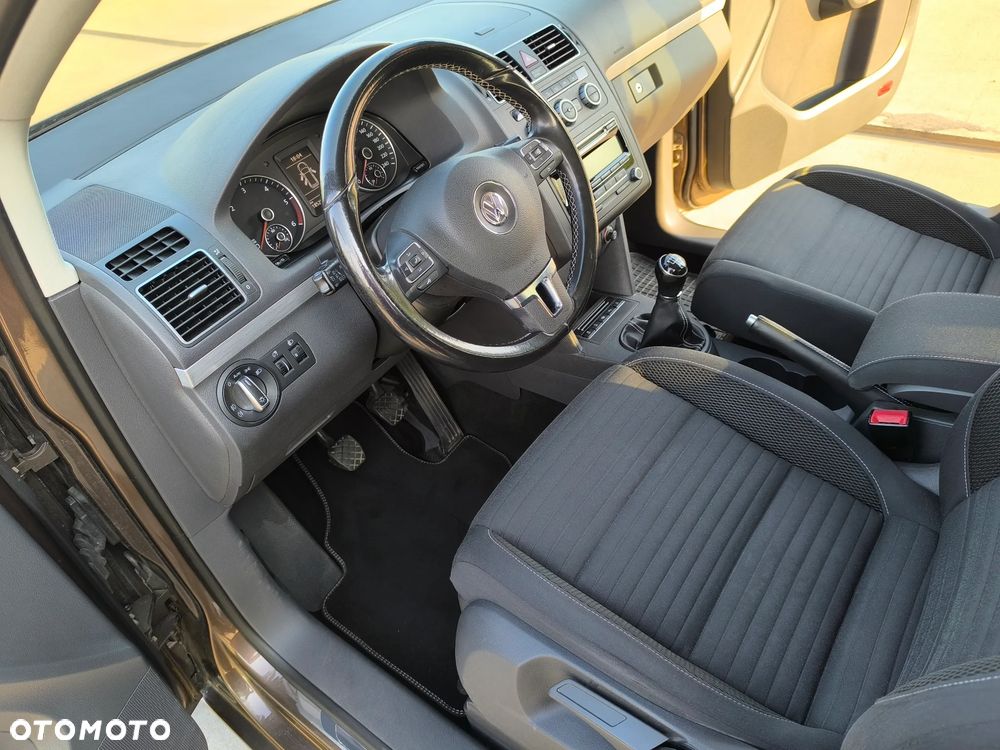 Volkswagen Touran 1.6 TDI DPF Cup - 8