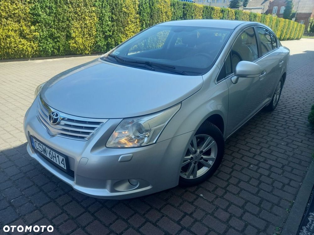 Toyota Avensis 1.8 Premium - 3