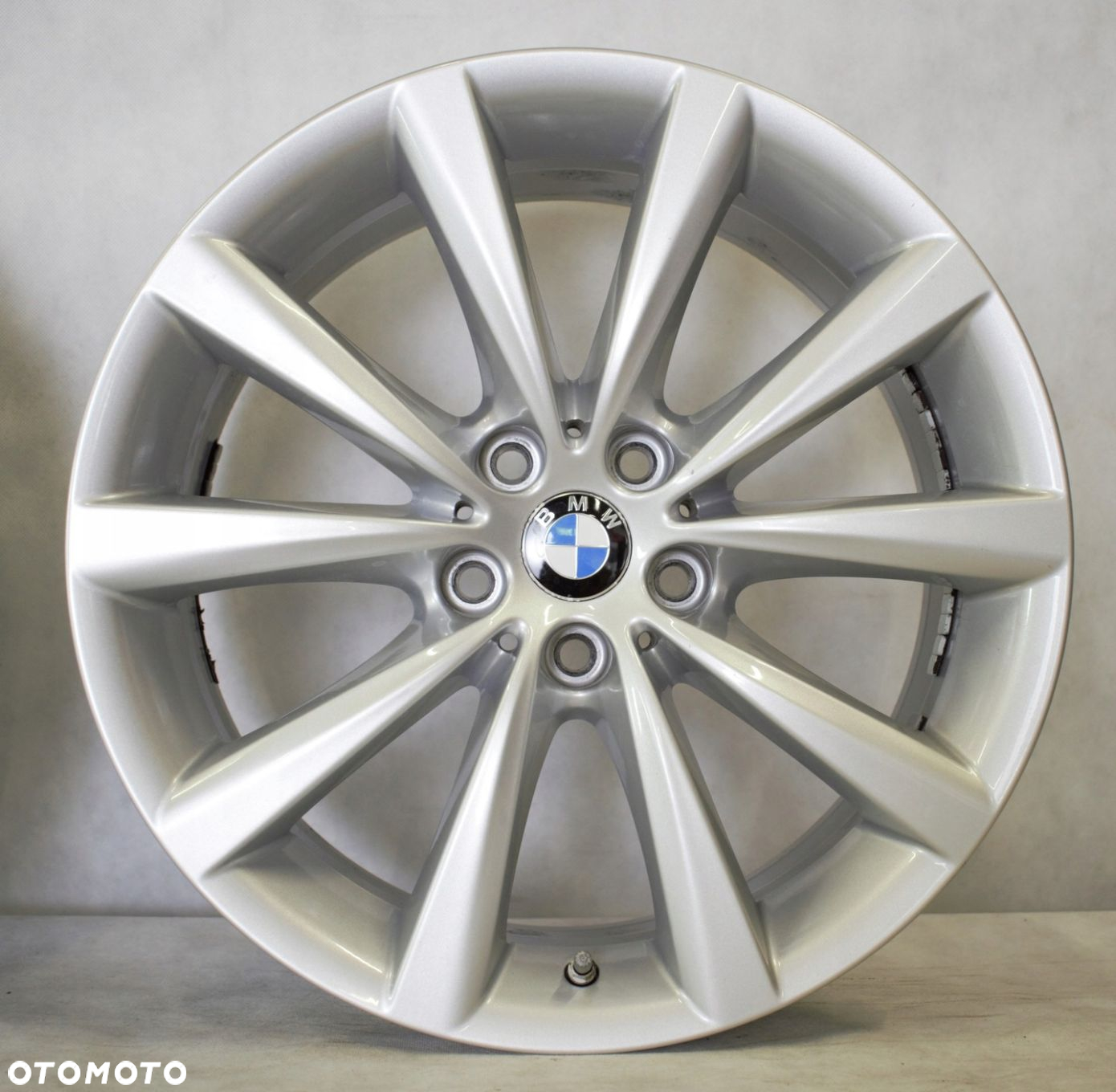 FELGI BMW 5 G30 G31 6 G32 7 G11 G12 8 G14 G15 6867338 8x18 ET30 TPMS - 4