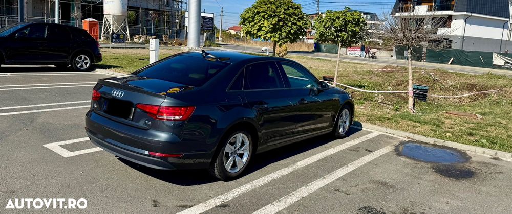 Audi A4 Avant 2.0 TDI Multitronic - 6