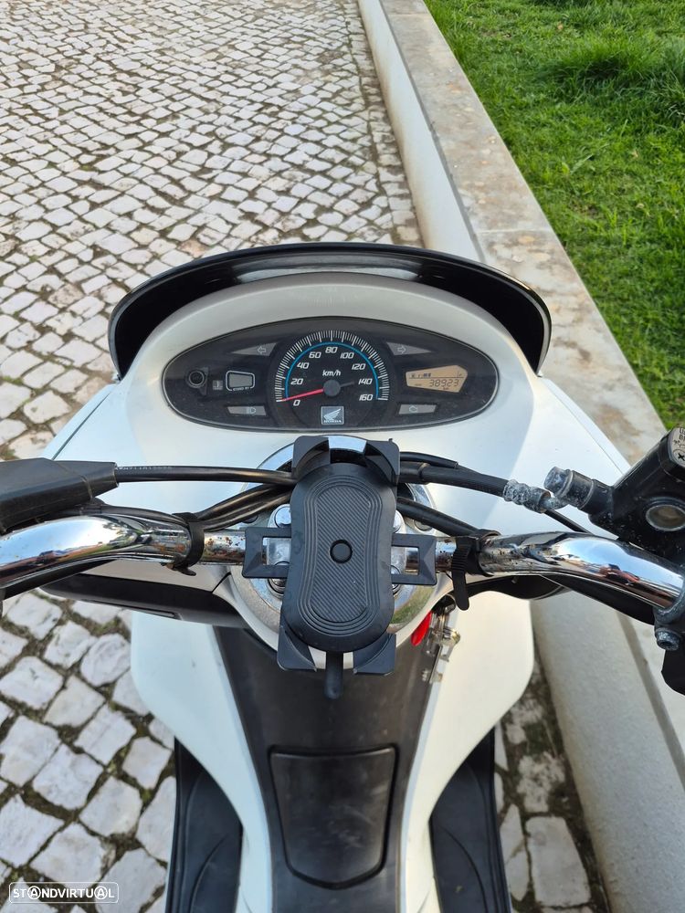 Honda PCX125 - 5