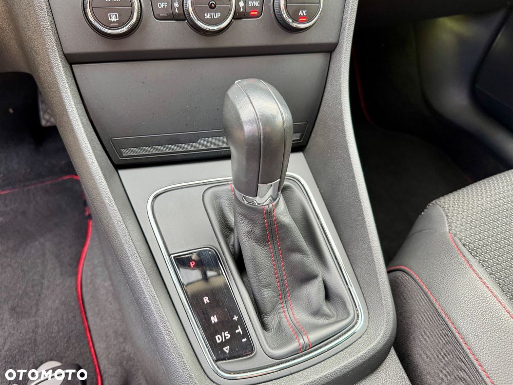 Seat Leon 1.8 TSI FR S&S DSG - 19