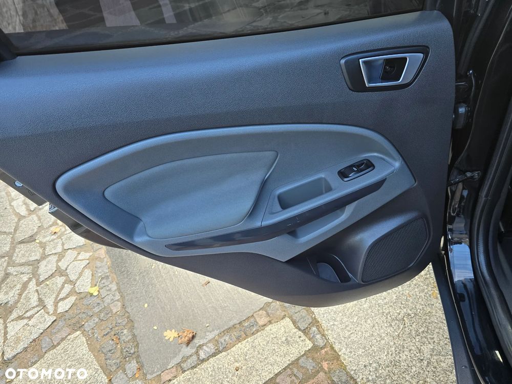 Ford EcoSport 1.0 EcoBoost TITANIUM - 27