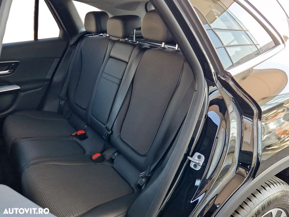 Mercedes-Benz GLC 200 4MATIC MHEV - 16
