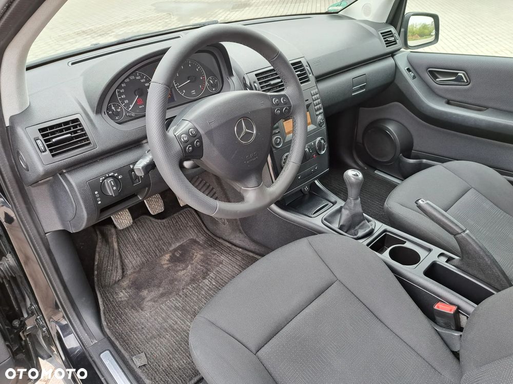 Mercedes-Benz Klasa A 160 BlueEfficiency - 12