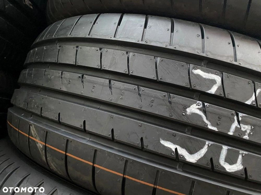 245/55/17 Goodyear Eagle F1_DEMO_2szt_(367) - 4