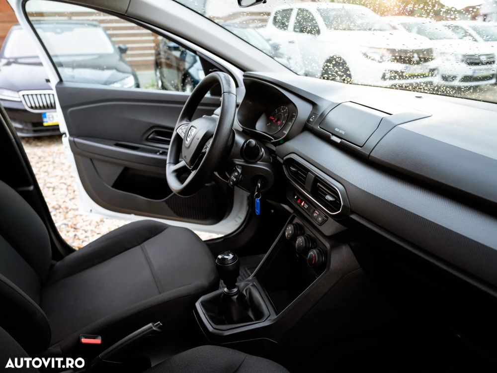Dacia Logan - 27
