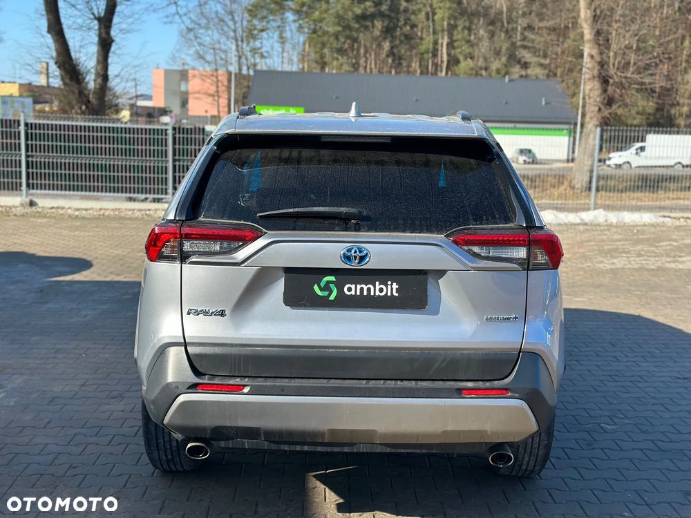 Toyota RAV4 - 7