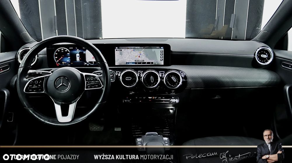 Mercedes-Benz CLA 180 7G-DCT - 15