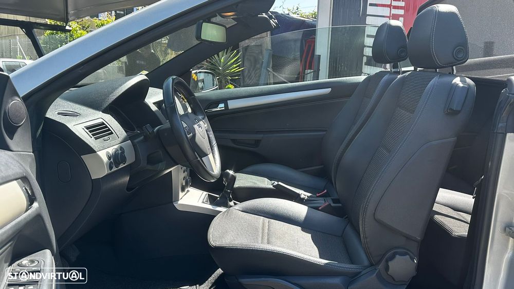Opel Astra Cabrio TwinTop 1.6 - 6