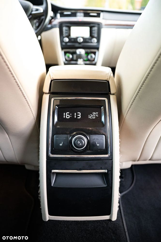Skoda Superb 1.8 TSI Ambition Outdoor - 25