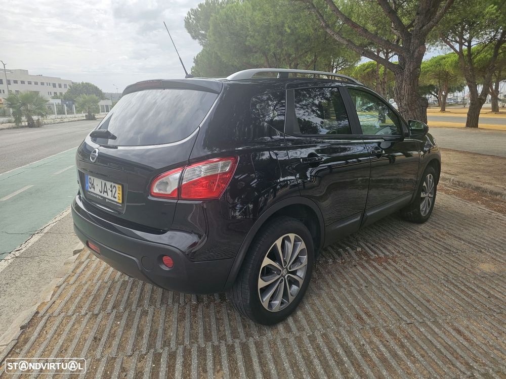 Nissan Qashqai 1.6 Tekna Sport 17 - 19