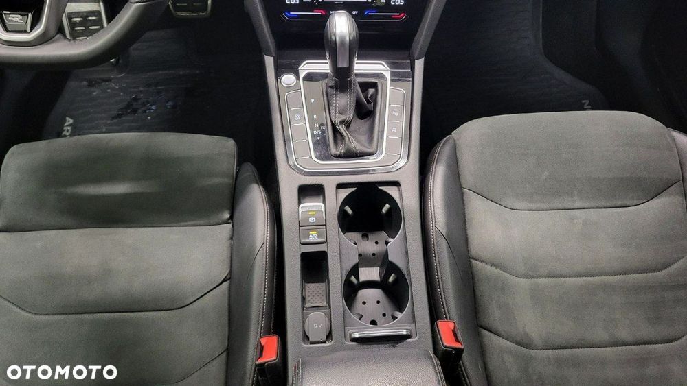 Volkswagen Arteon 2.0 TDI R-Line DSG - 21