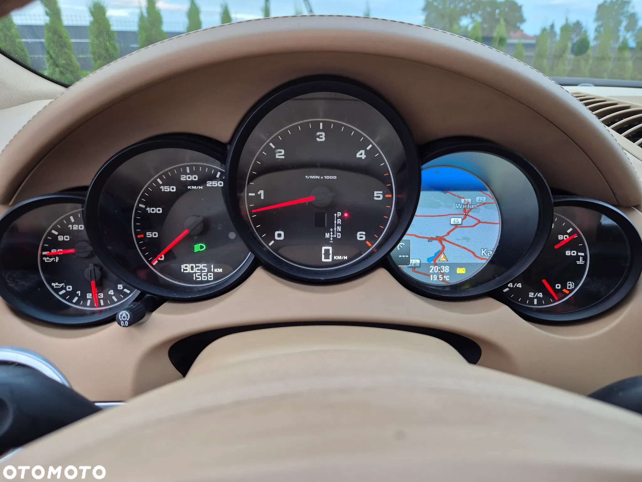 Porsche Cayenne Diesel Platinum Edition - 10