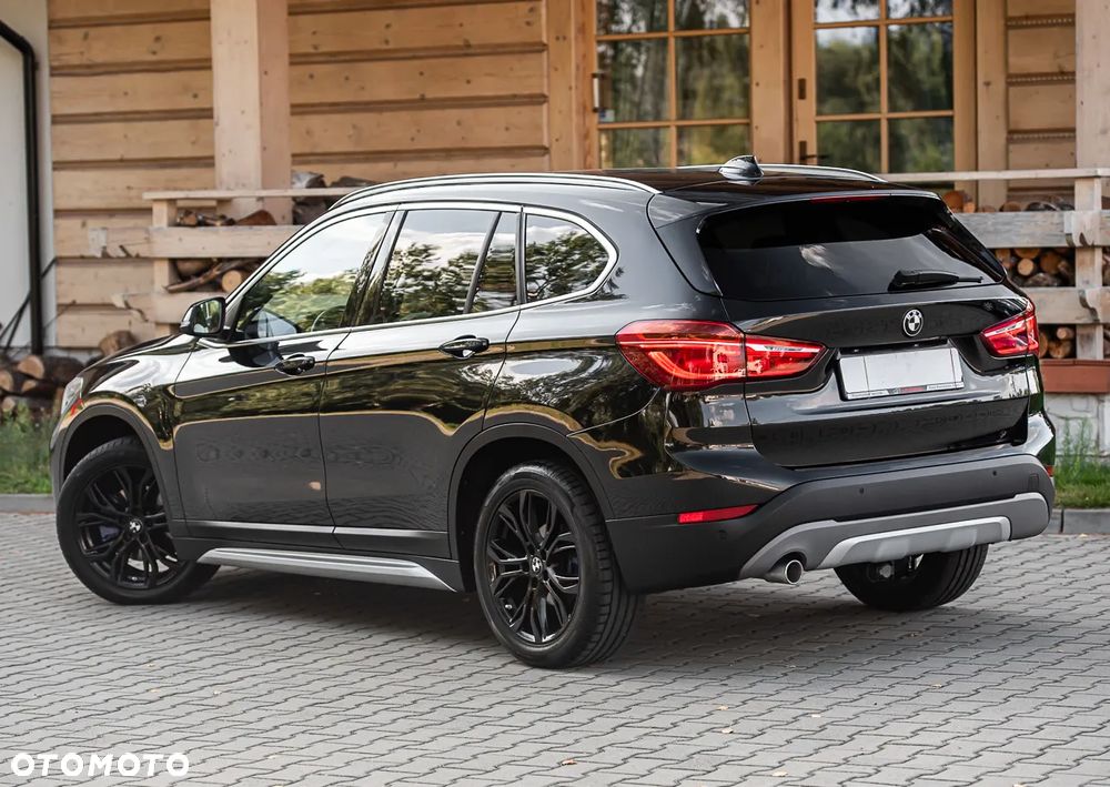 BMW X1 sDrive18d M Sport - 9
